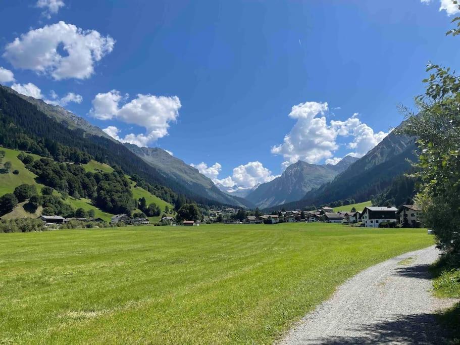 Kleines Bijou In Klosters Platz ภายนอก รูปภาพ